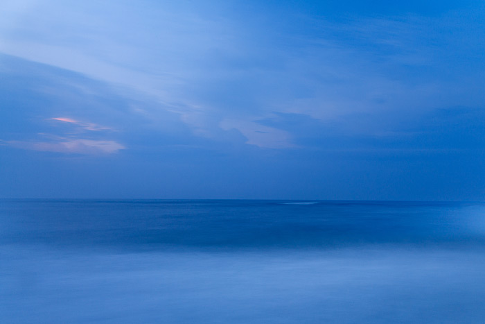 Atlantic Blue | Southampton, New York | Thomas Mangan Photography - The Rocky Gallery